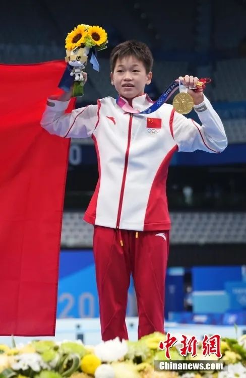 蒂姆迎来十赛季出色发挥，美国队观众热烈欢呼！