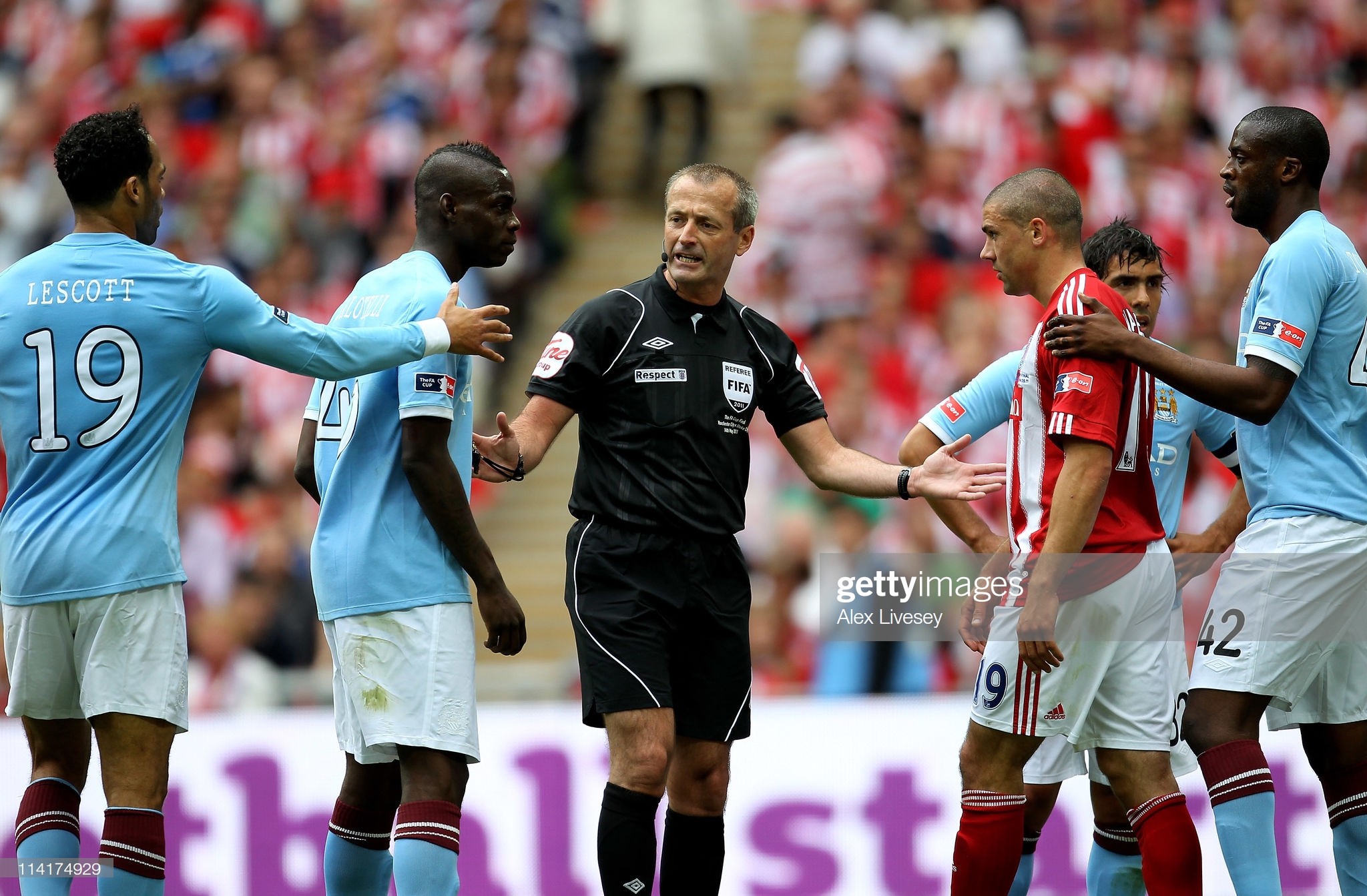 里程碑夜克里夫兰骑士伤情更新，足总杯集结日刷纪录，震撼外界，控场能力受关注的简单介绍